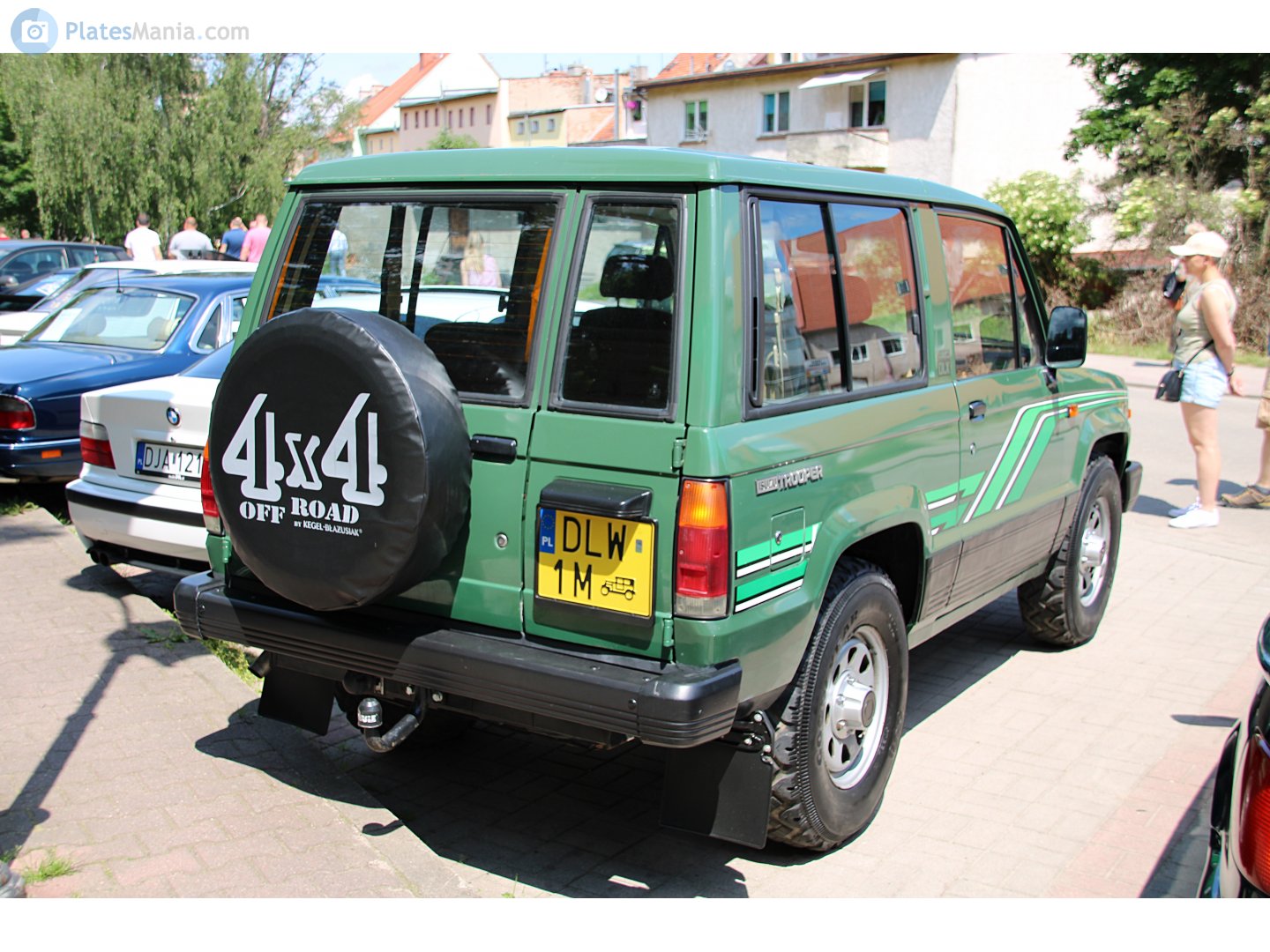 DLW 1M, Isuzu Trooper 1st gen, 3-door, 1981-1991
