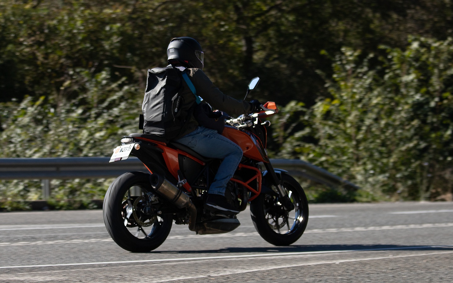 M 3315, KTM Duke 