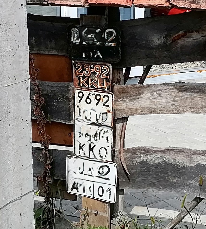 2392 ККЦ, License plate without vehicle 