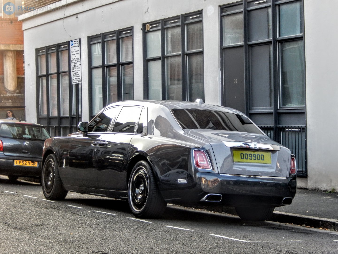 OO9900, Rolls-Royce Phantom 8th gen (RR11/RR12), 2017–