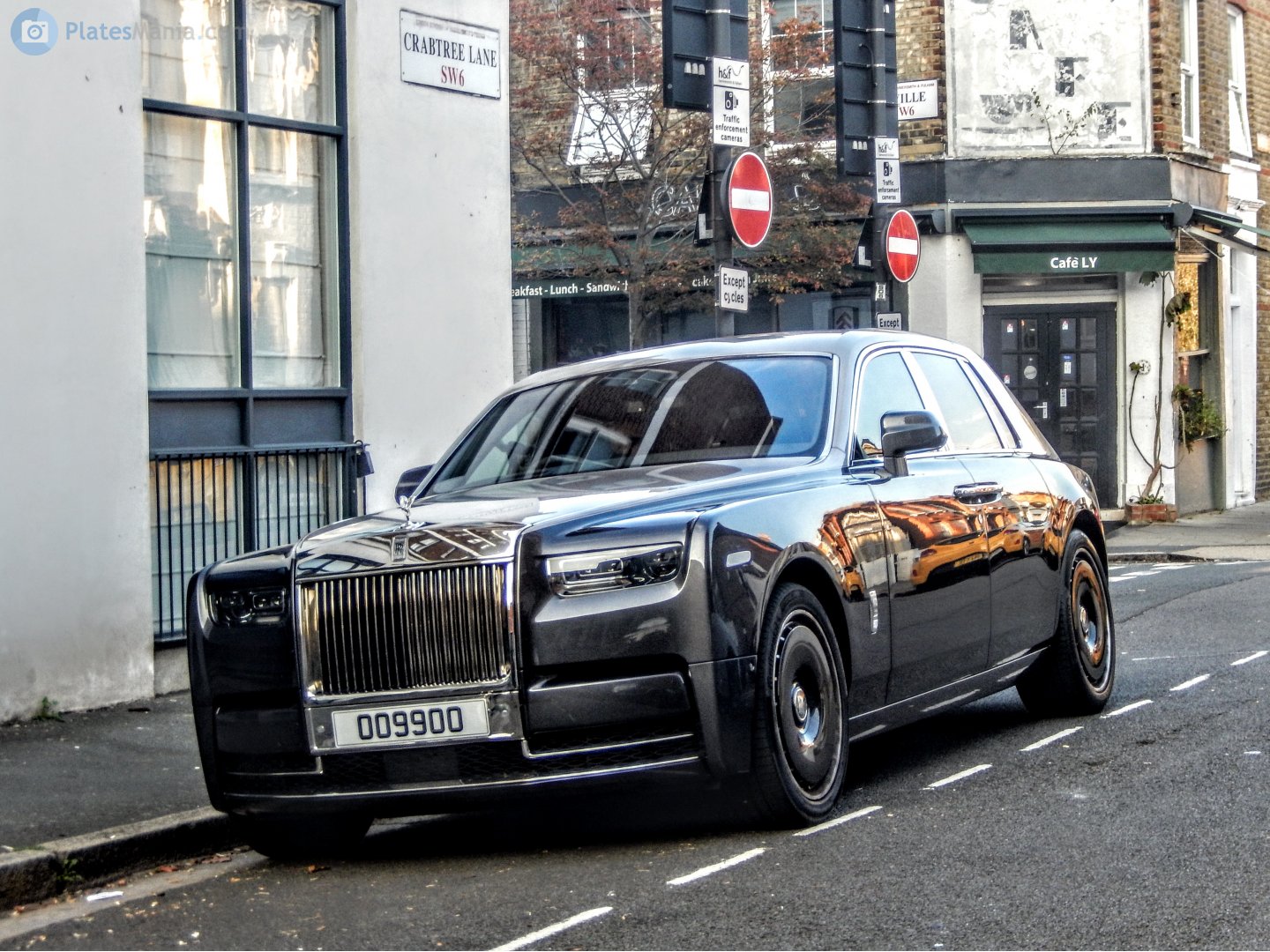 OO9900, Rolls-Royce Phantom 8th gen (RR11/RR12), 2017–