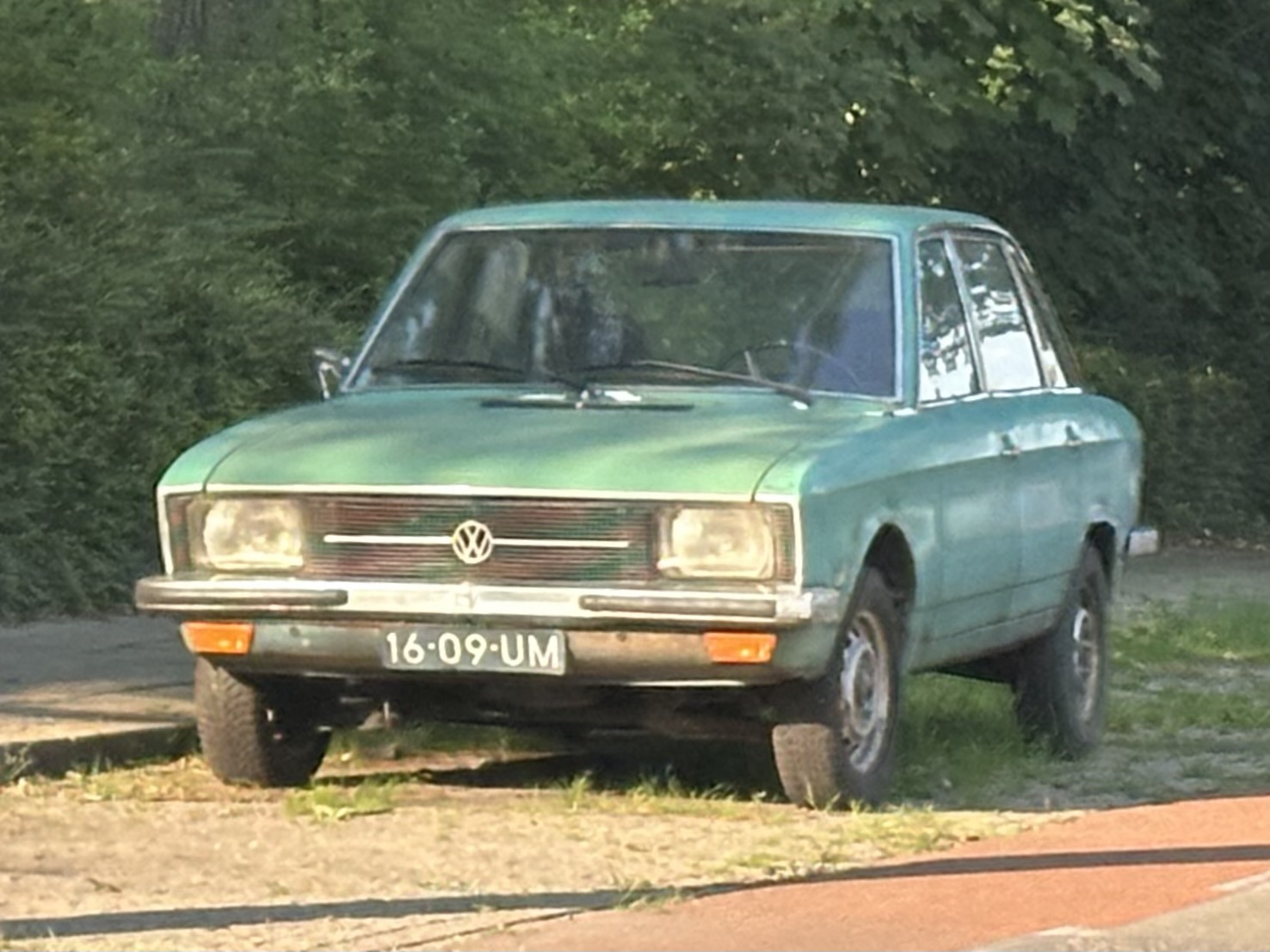 16-09-UM, Volkswagen K70 1st gen (Typ 48), 1969–1975