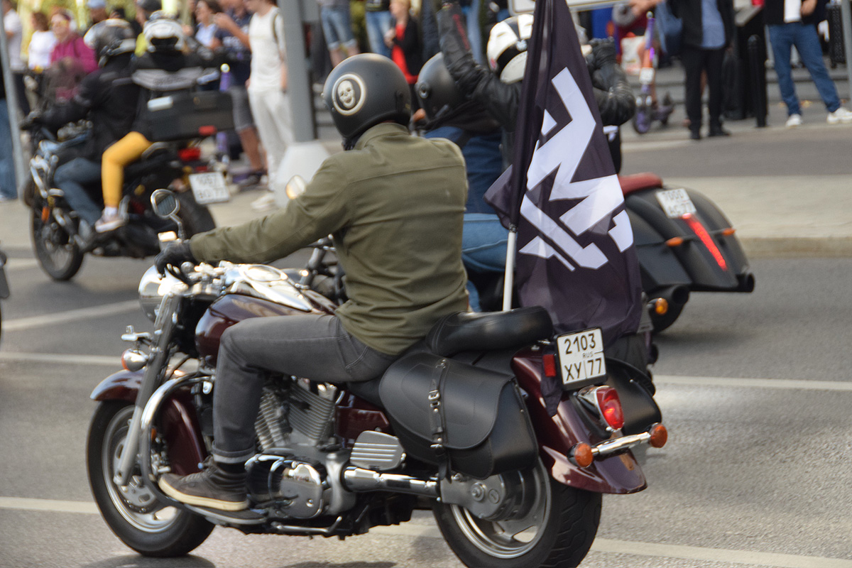 2103 ху 77, Kawasaki Vulcan 1600 Classic/Nomad/Mean Streak, 2002–2008