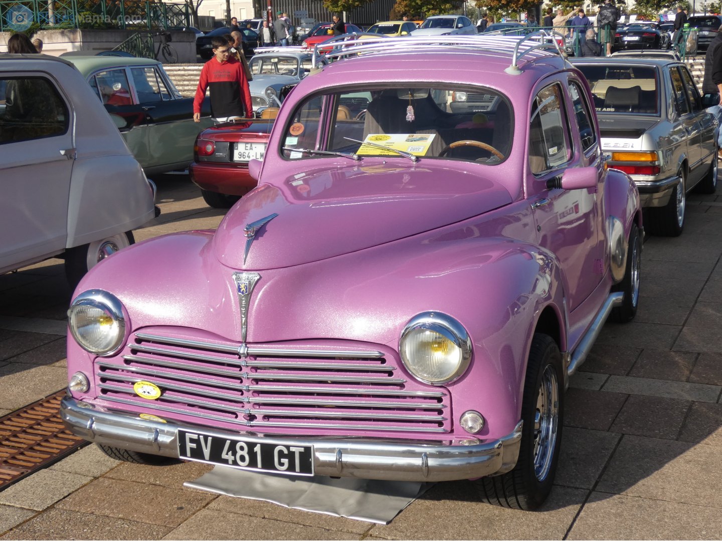 FV-481-GT, Peugeot 203 Familiale, 1950–1954