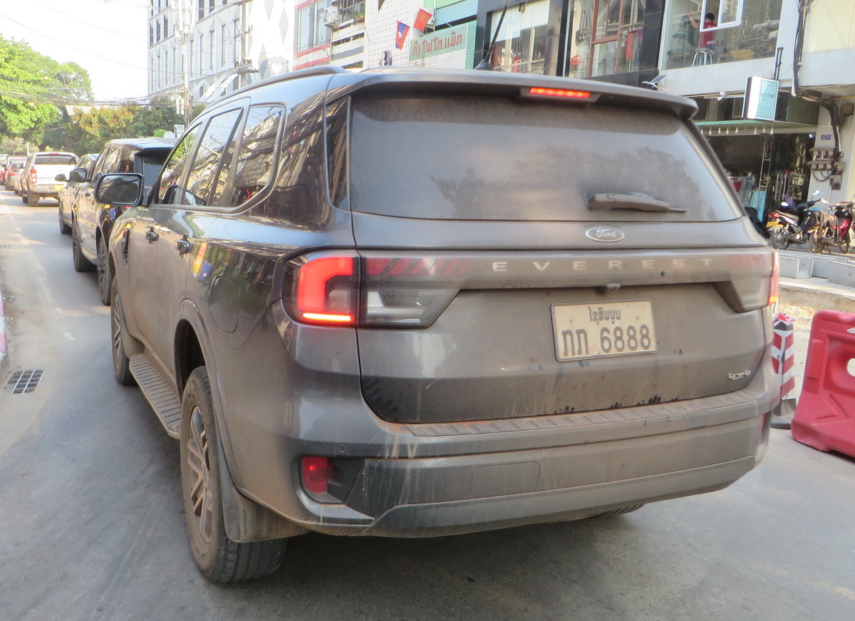 ກກ 6888, Ford Everest 3rd gen (U704/UB), 2022–