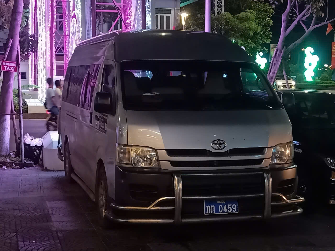 ກກ 0459, Toyota HiAce 5th gen Van (H200), 2004–