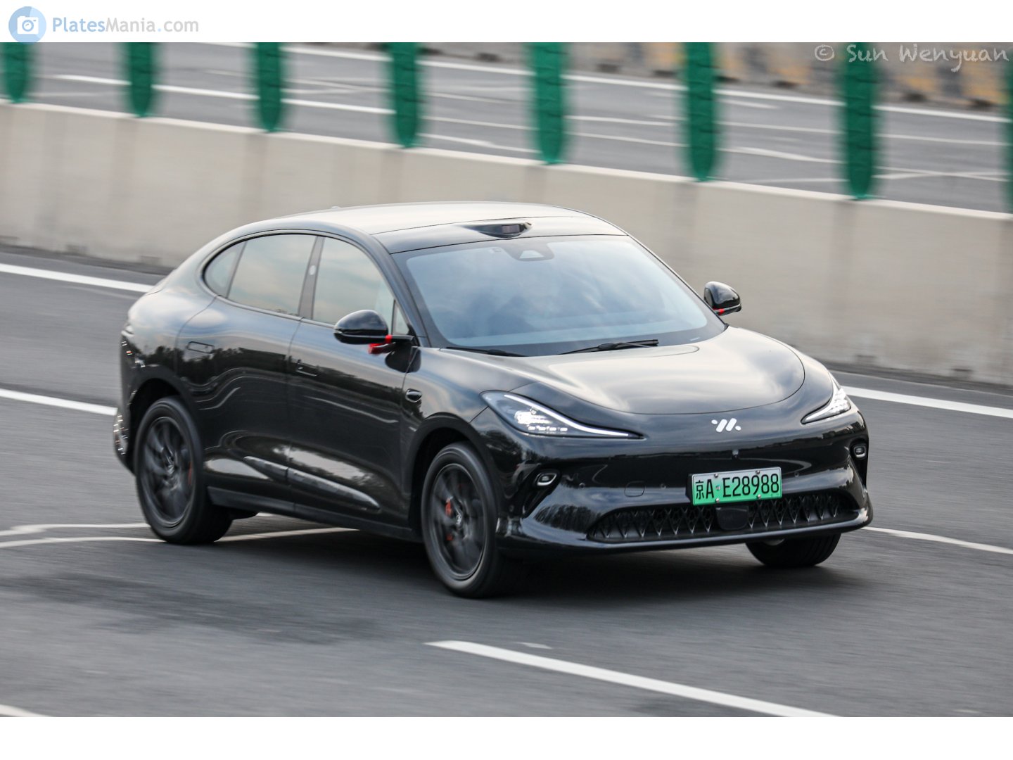 京A·E28988, IM (Zhiji) LS6 1st gen, 2023–