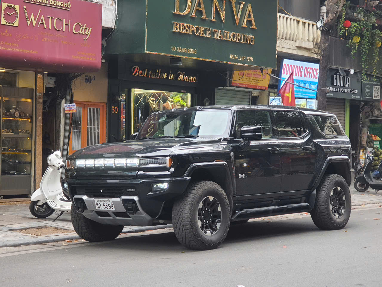 ຮດ 5599, GMC Hummer EV 1st gen SUV (BT1), 2023–