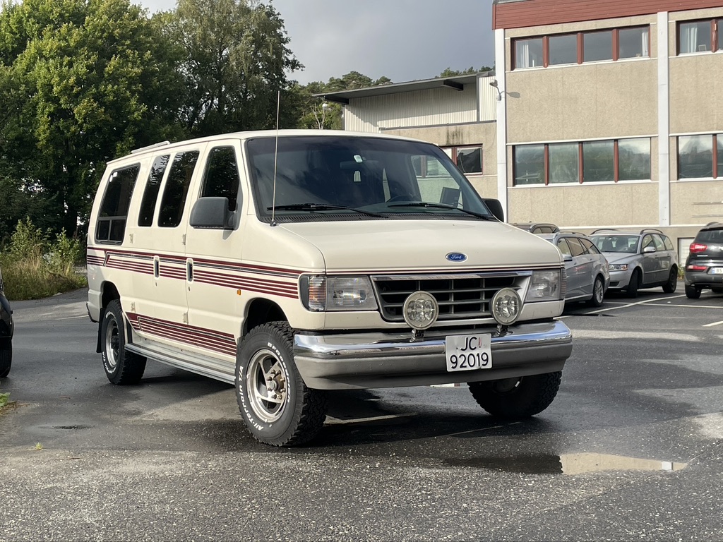 JC 92019, Ford E-Series 4th gen, 1991–2007