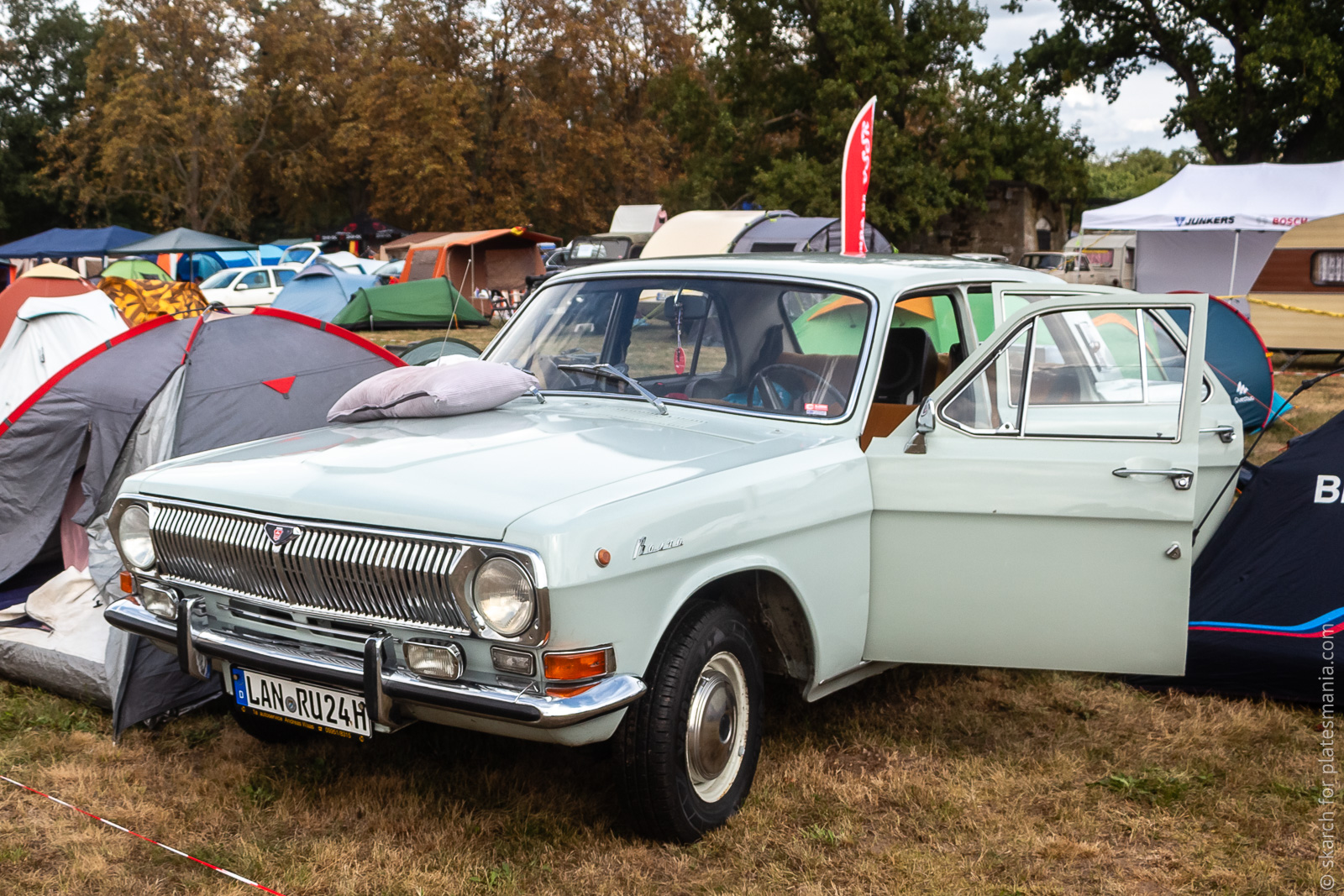 LAN RU 24 H, GAZ 24 Волга 24(-01/07) Sedan, 1969–1985