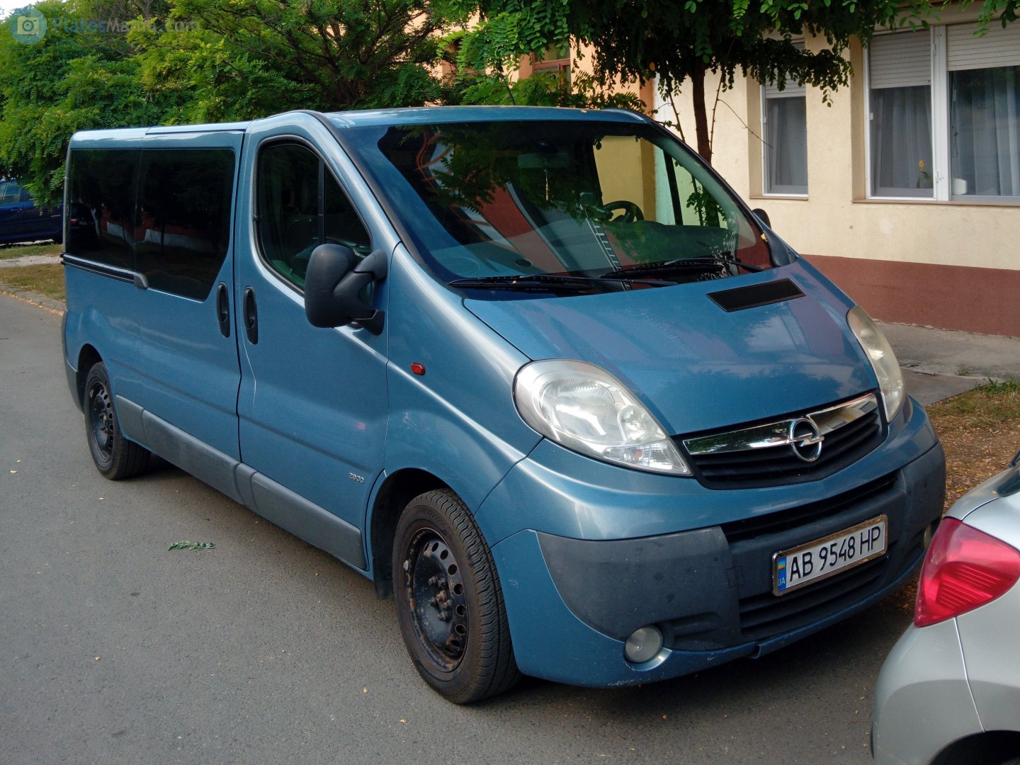 AB 9548 HP, Opel Vivaro 1st gen Van (A; X83), 2001–2014