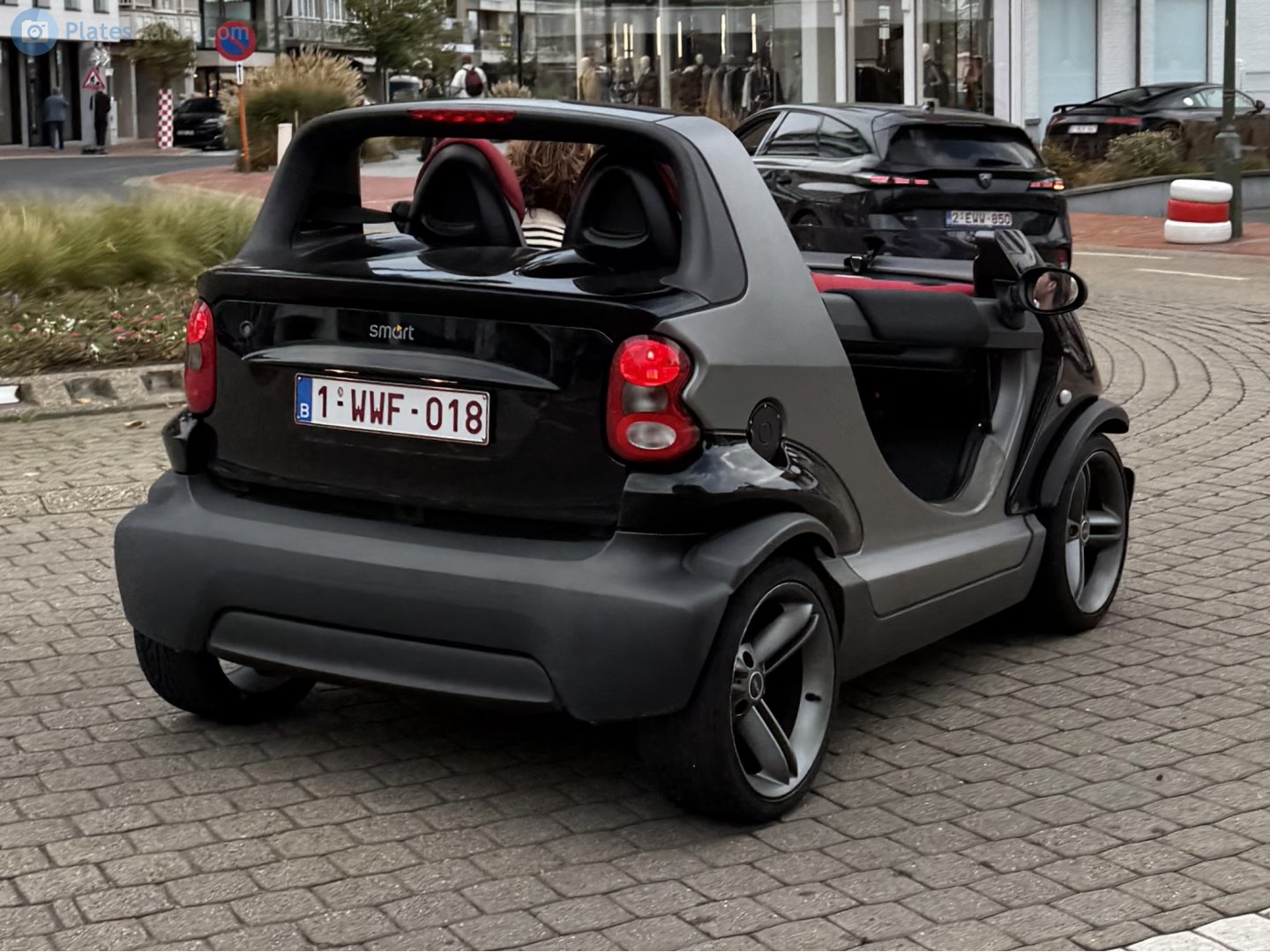 1-WWF-018, Smart Crossblade 1st gen (R450), 2002–2003