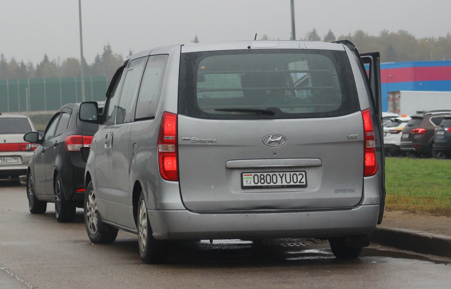 0800YU02, Hyundai Grand Starex 