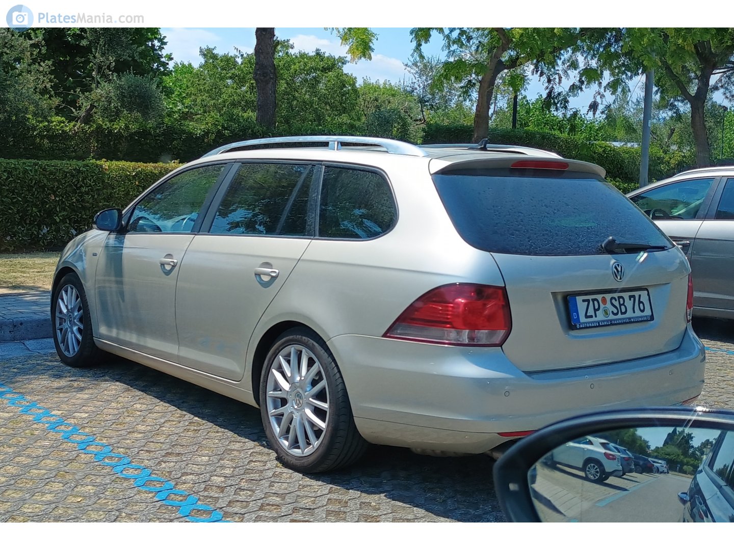 ZP SB 76, Volkswagen Golf 5th gen Variant (1K5), 2007–2009