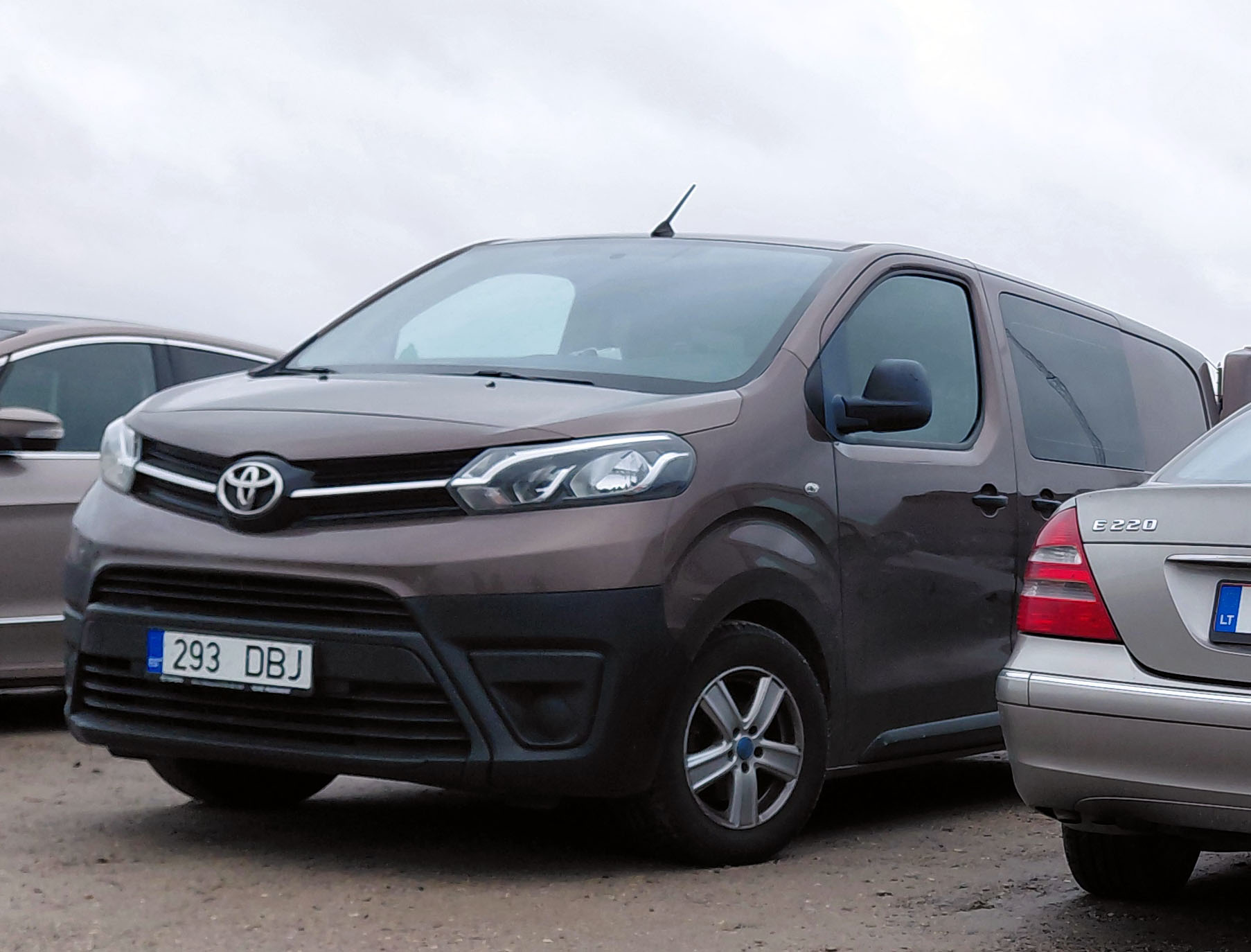 293 DBJ, Toyota ProAce 2nd gen Verso Passenger Van (K0), 2016­–2024