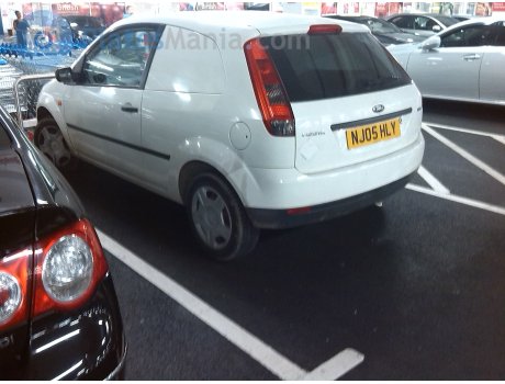 NJ05 HLY, Ford Fiesta