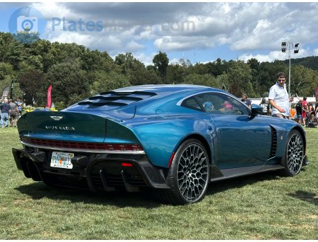 RVH B33, Aston Martin Valour