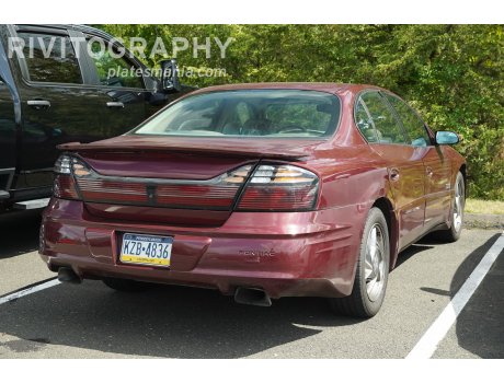 KZB-4836, Pontiac Bonneville