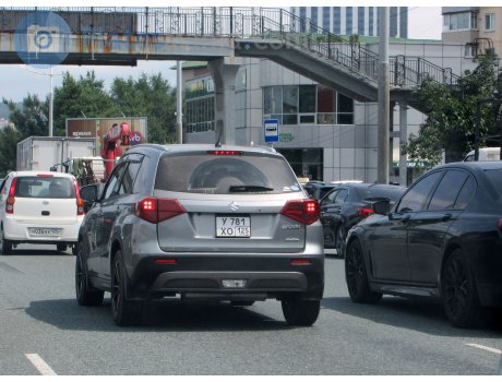 у781хо125, Suzuki Escudo