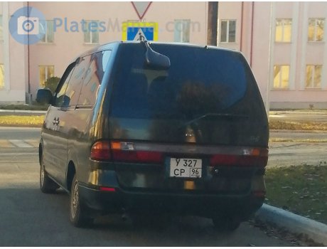 у327ср96, Nissan Largo