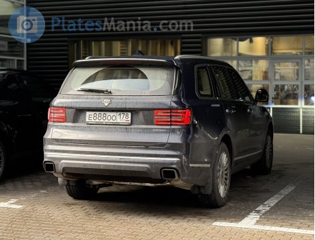 е888оо178, Aurus Komendant