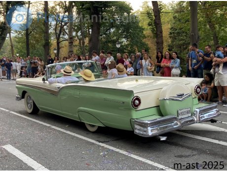 H 8003 BBB, Ford Fairlane