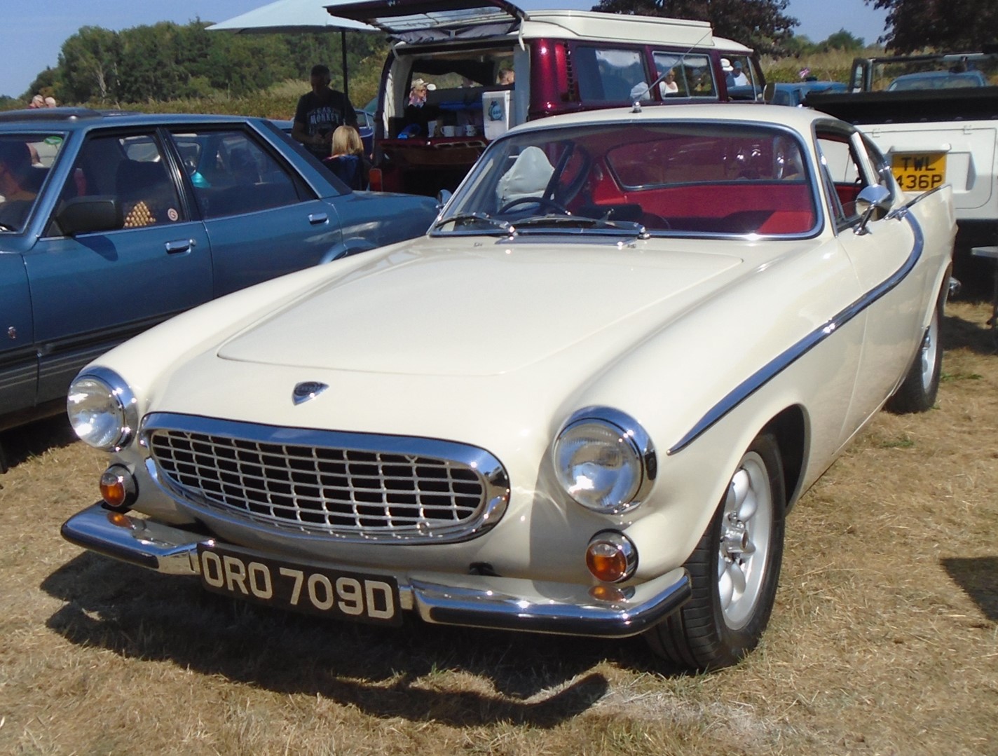 ORO709D, Volvo P1800 Coupé, 1961–1972