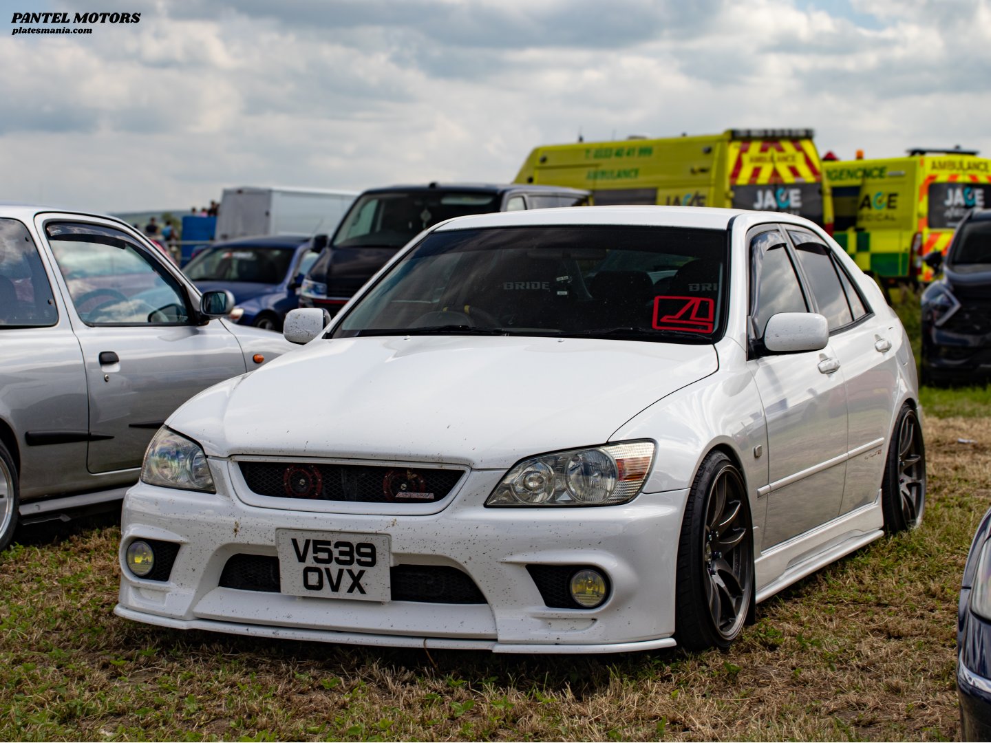 V539OVX, Toyota Altezza 1st gen Sedan (E10), 1998–2005