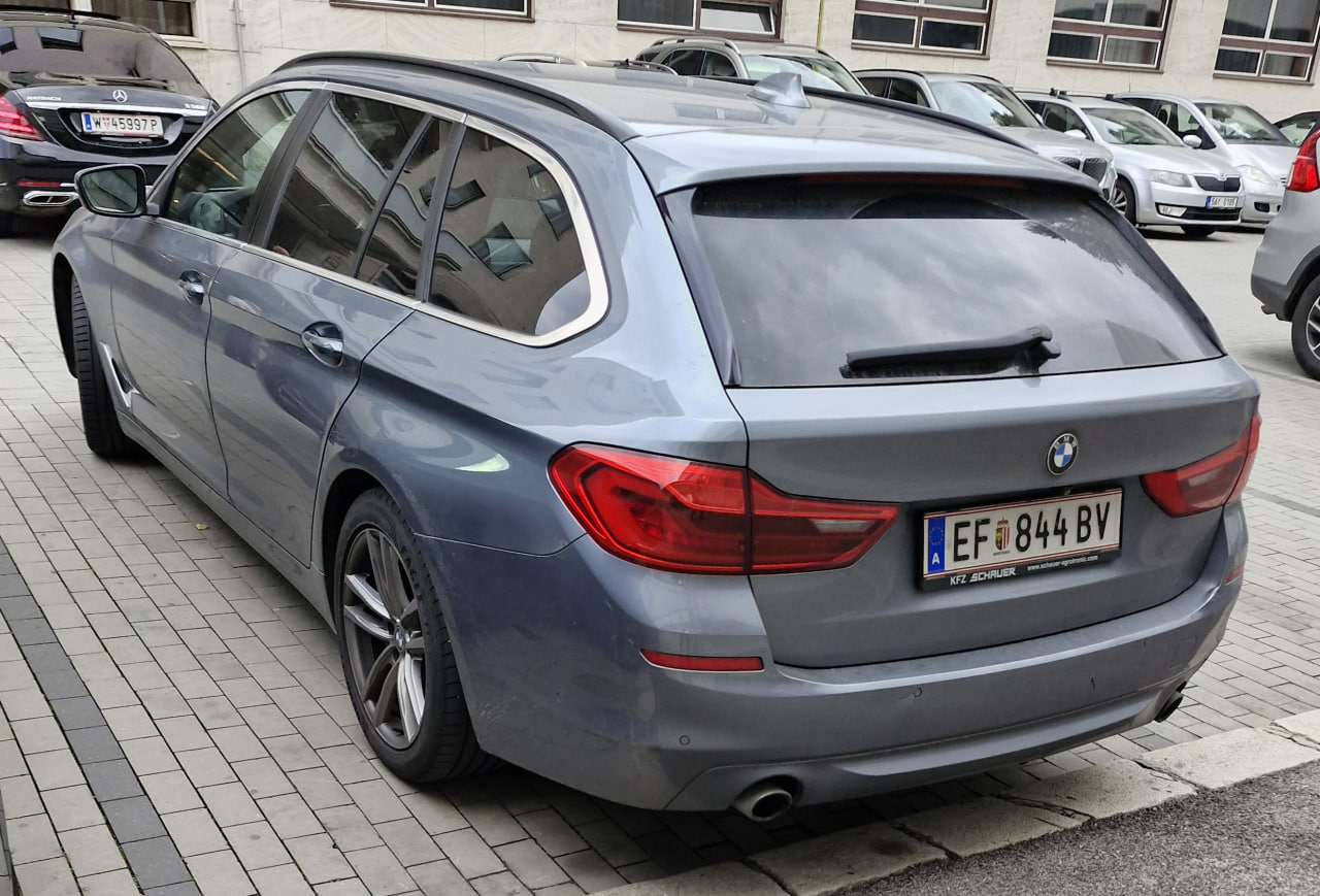 EF 844 BV, BMW 5 Series 7th gen Touring (G31), 2017–2020