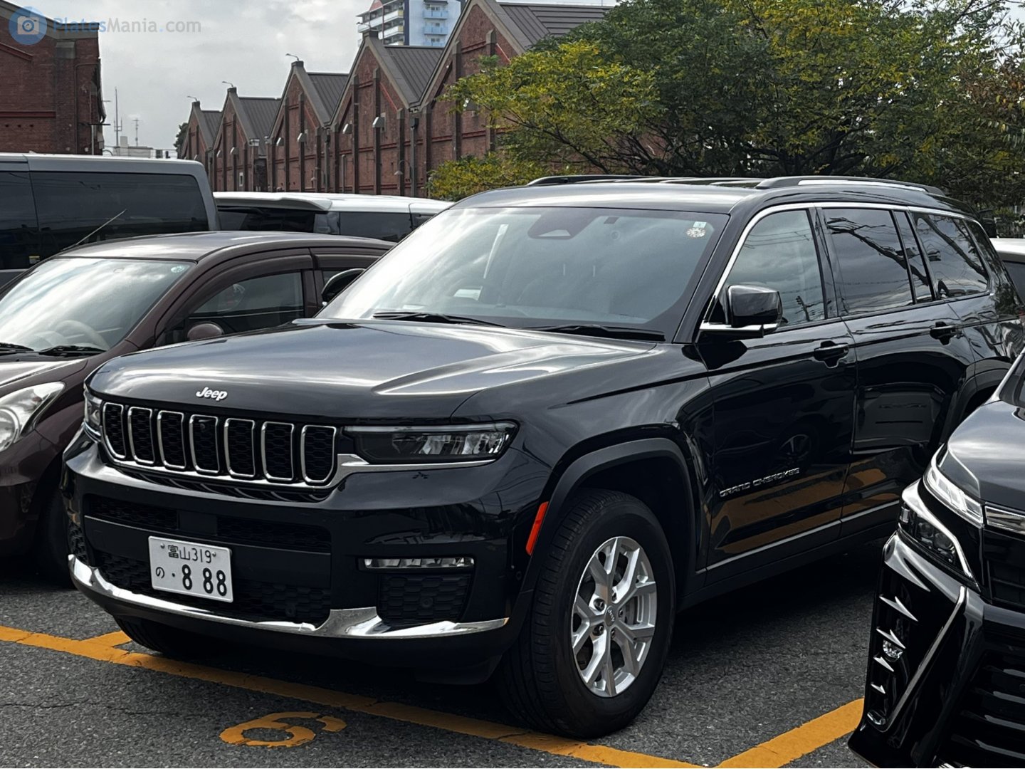 富山 319 の 888, Jeep Grand Cherokee 5th gen (WL), 2021–