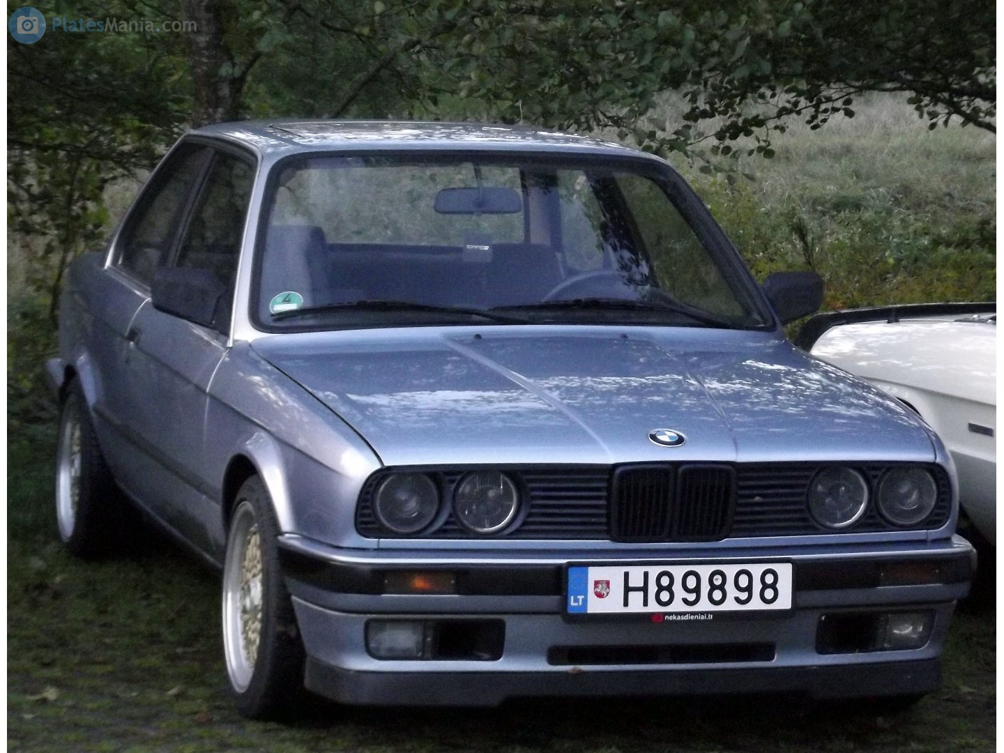 H89898, BMW 3 Series 2nd gen Coupé (E30), 1982–1991