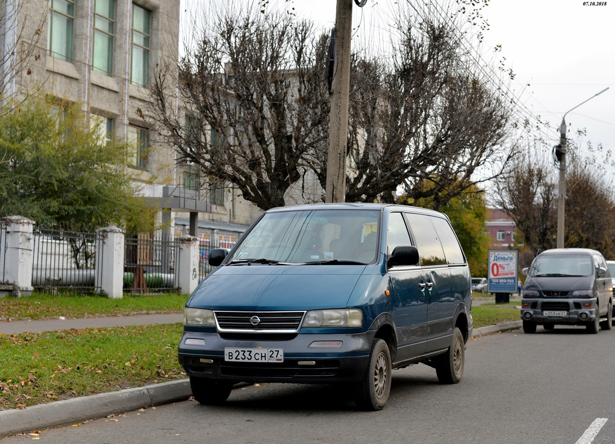 в 233 сн 27, Nissan Largo 1st gen (W30), 1993–1999