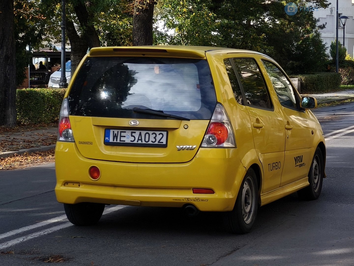WE 5A032, Daihatsu YRV 1st gen (M200), 2000–2005