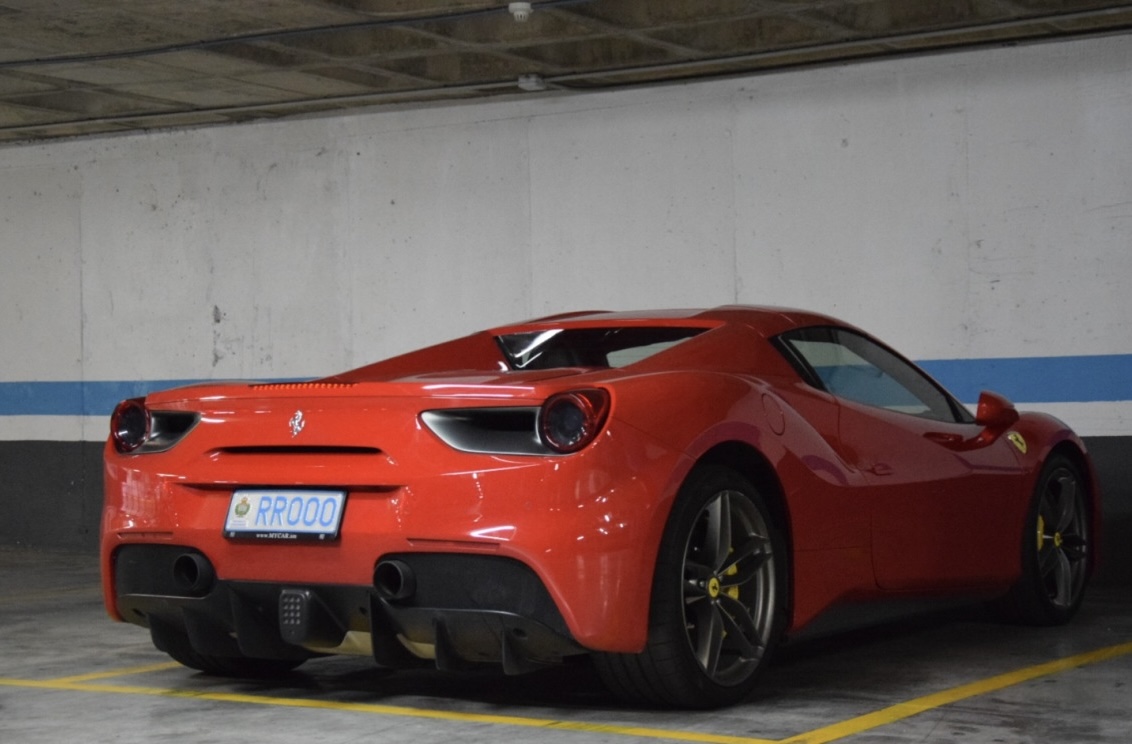 RR000, Ferrari 488 1st gen Spider (F142M), 2015–2019