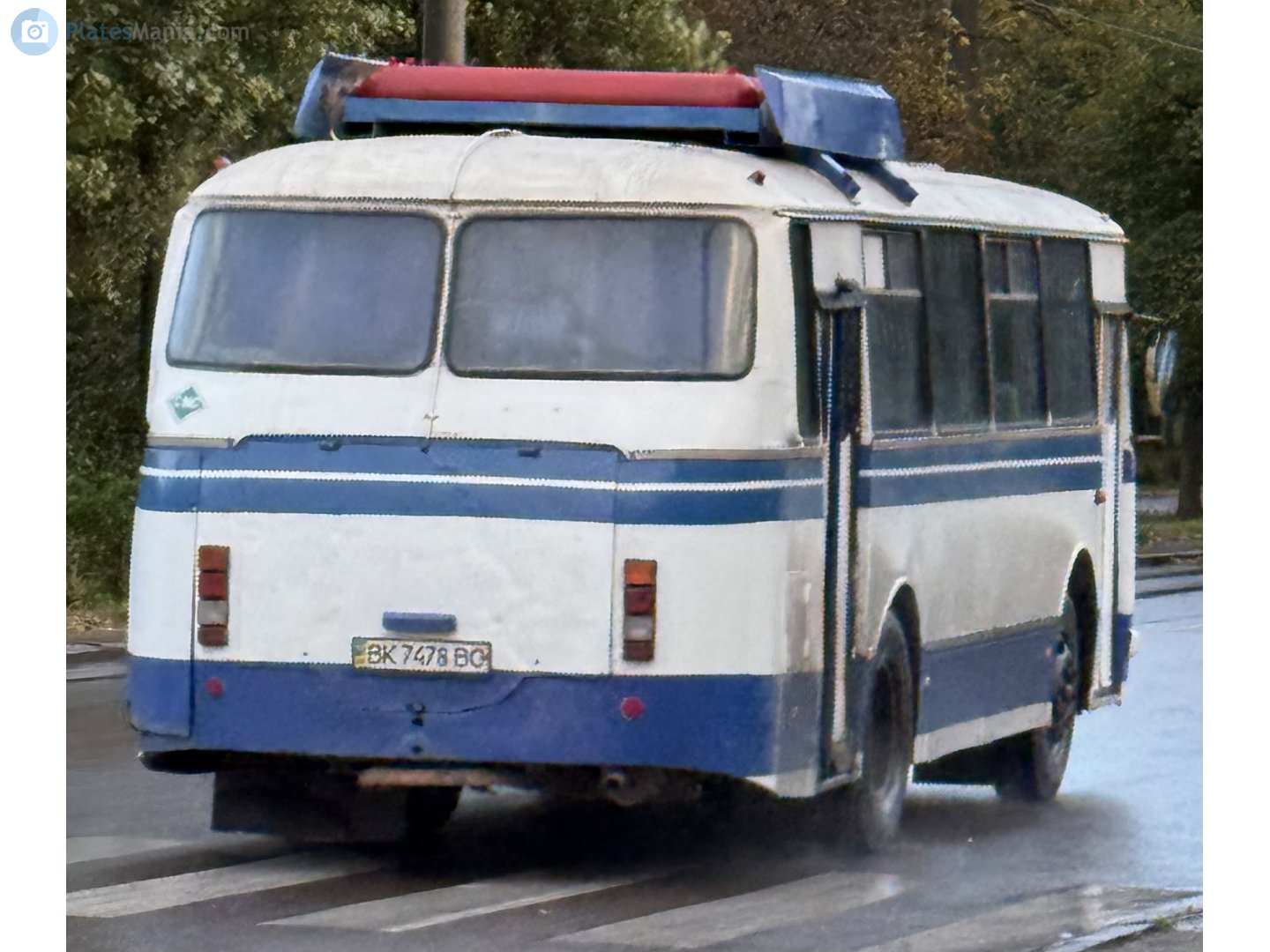 BK 7478 BC, LAZ 695 695Н, 1976–2010