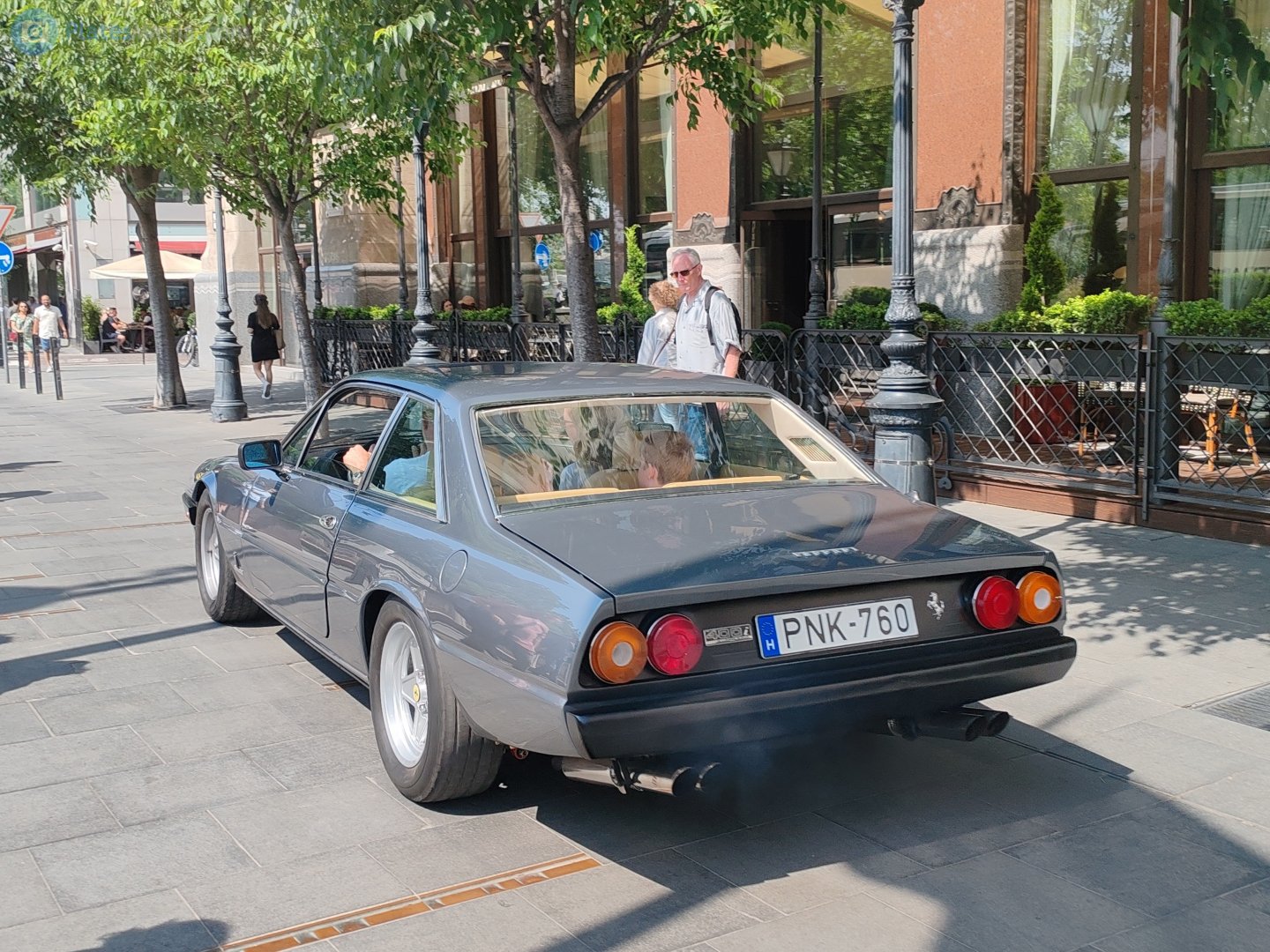 PNK-760, Ferrari 400 1st gen (F101), 1976–1985