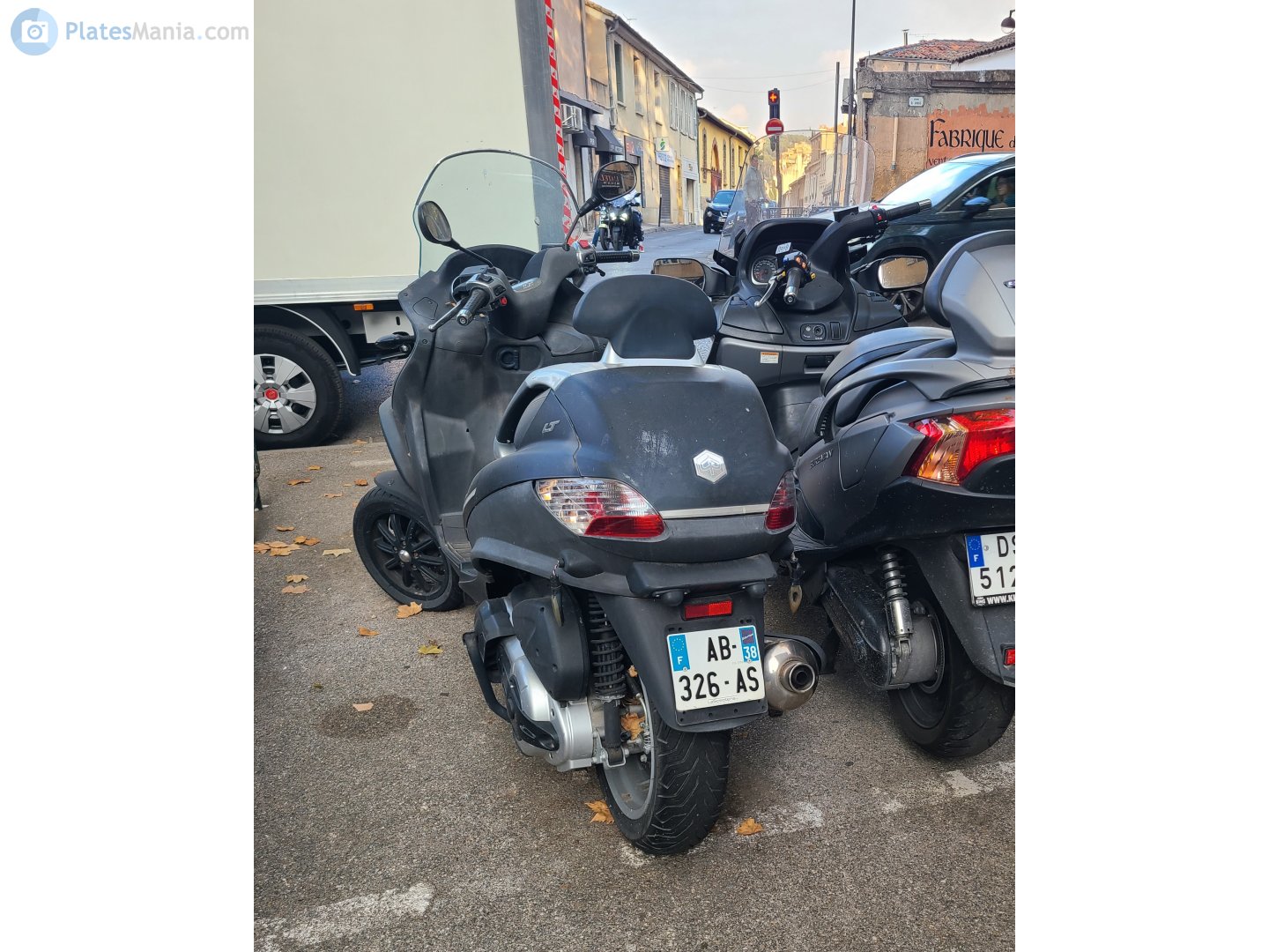 AB-326-AS, Piaggio MP3 1st gen, 2006–2014