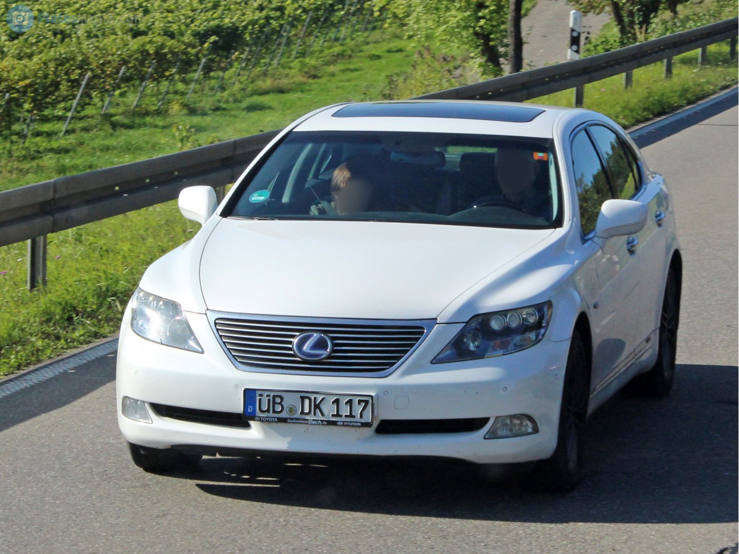 ÜB DK 117, Lexus LS 4th gen (XF40), 2006–2012