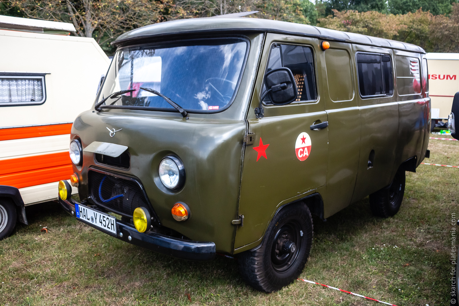 HAL Y 452 H, UAZ 452 452/3741 All-metal Van, 1965–