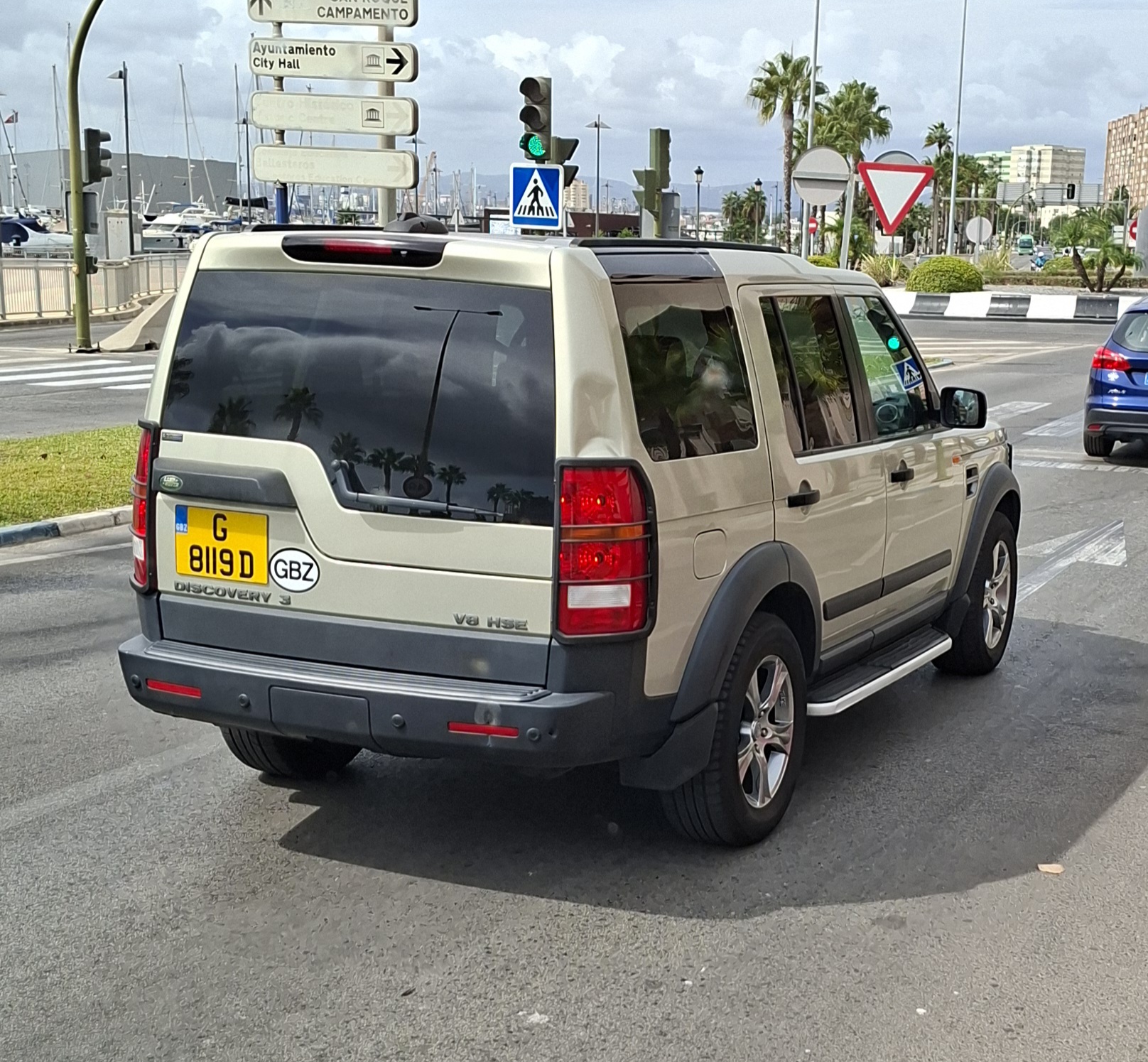 G 8119 D, Land Rover Discovery 3rd gen (LR3) (L319), 2004–2009