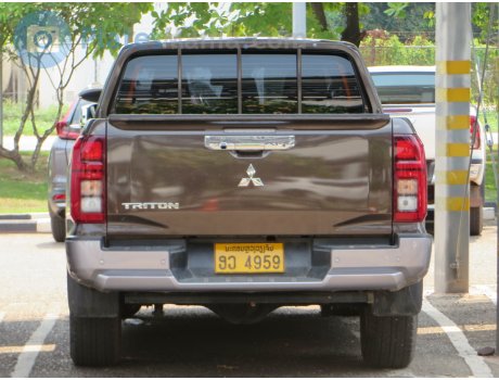 ອວ 4959, Mitsubishi Triton