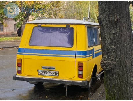 18 295-75 PB, RAF 2203 Латвия