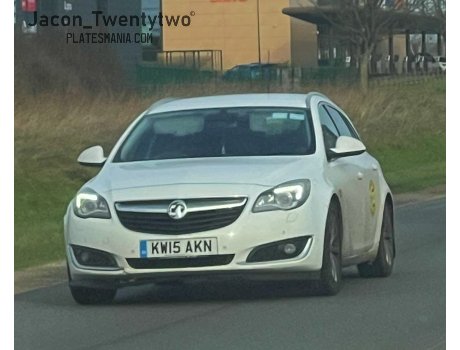 KW15 AKN, Vauxhall Insignia