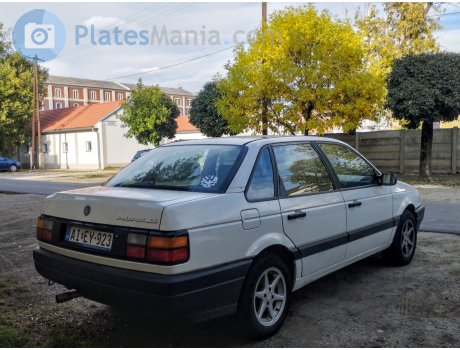 AI EY-923, Volkswagen Passat