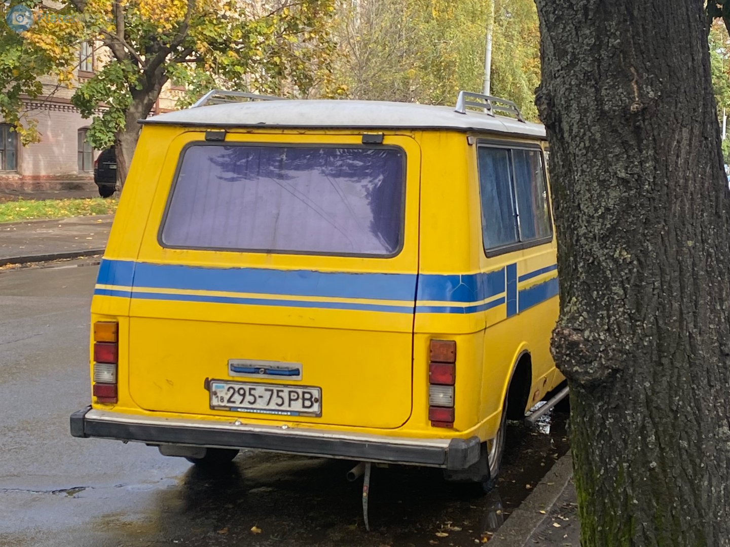 18 295-75 PB, RAF 2203 Латвия 