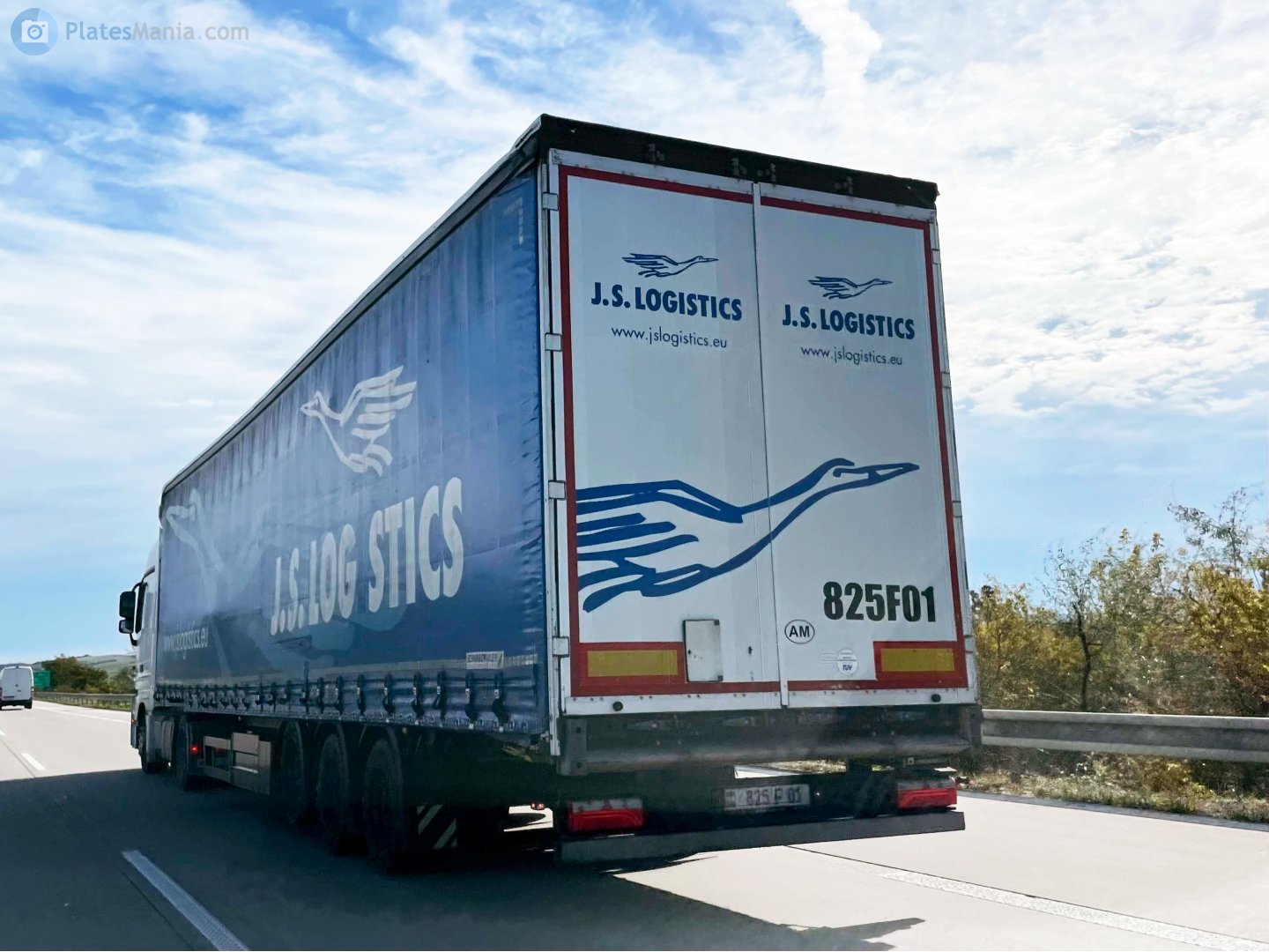 825 F 01, Schwarzmüller 