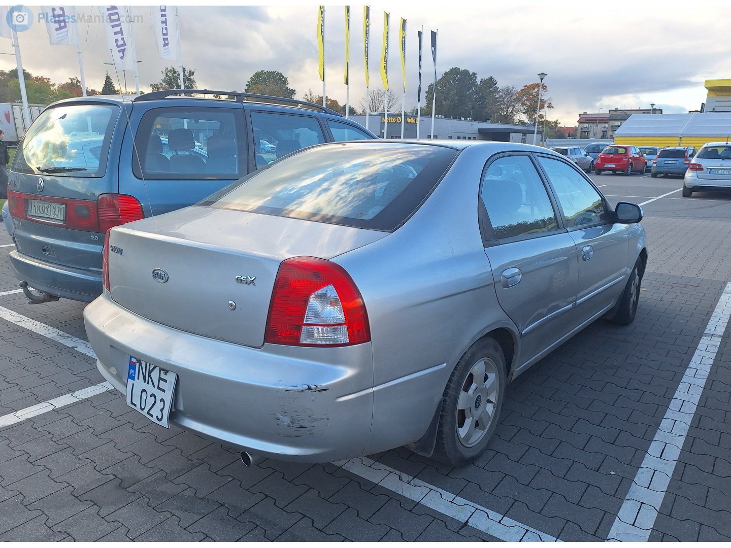 NKE L023, Kia Shuma 1st gen (II) (S-II), facelift, 2001–2004