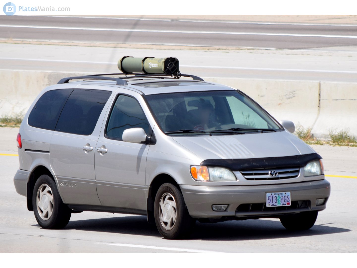 513 PGS, Toyota Sienna 1st gen (XL10), 1997–2002