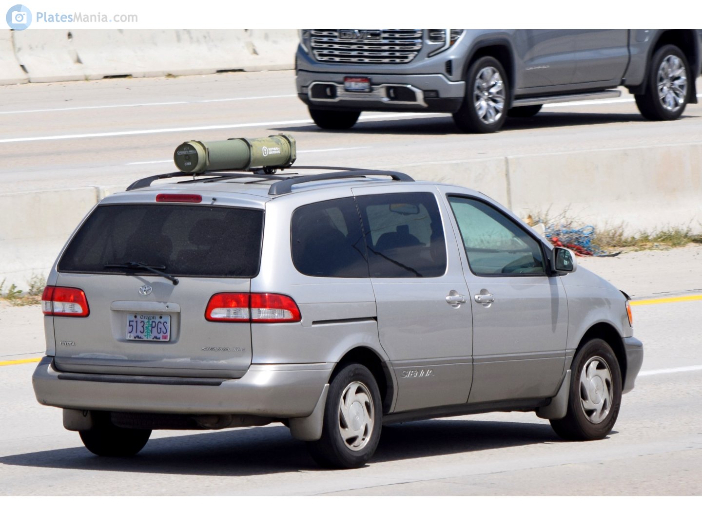 513 PGS, Toyota Sienna 1st gen (XL10), 1997–2002