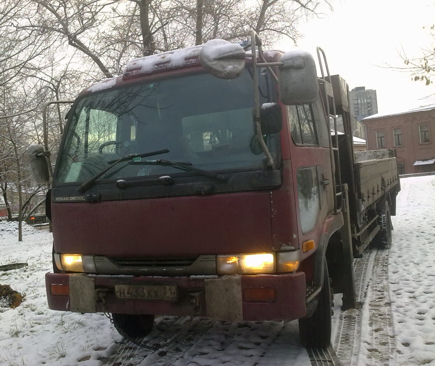н 433 кх 31, Nissan Diesel Condor Medium 3rd gen, 1993–1999